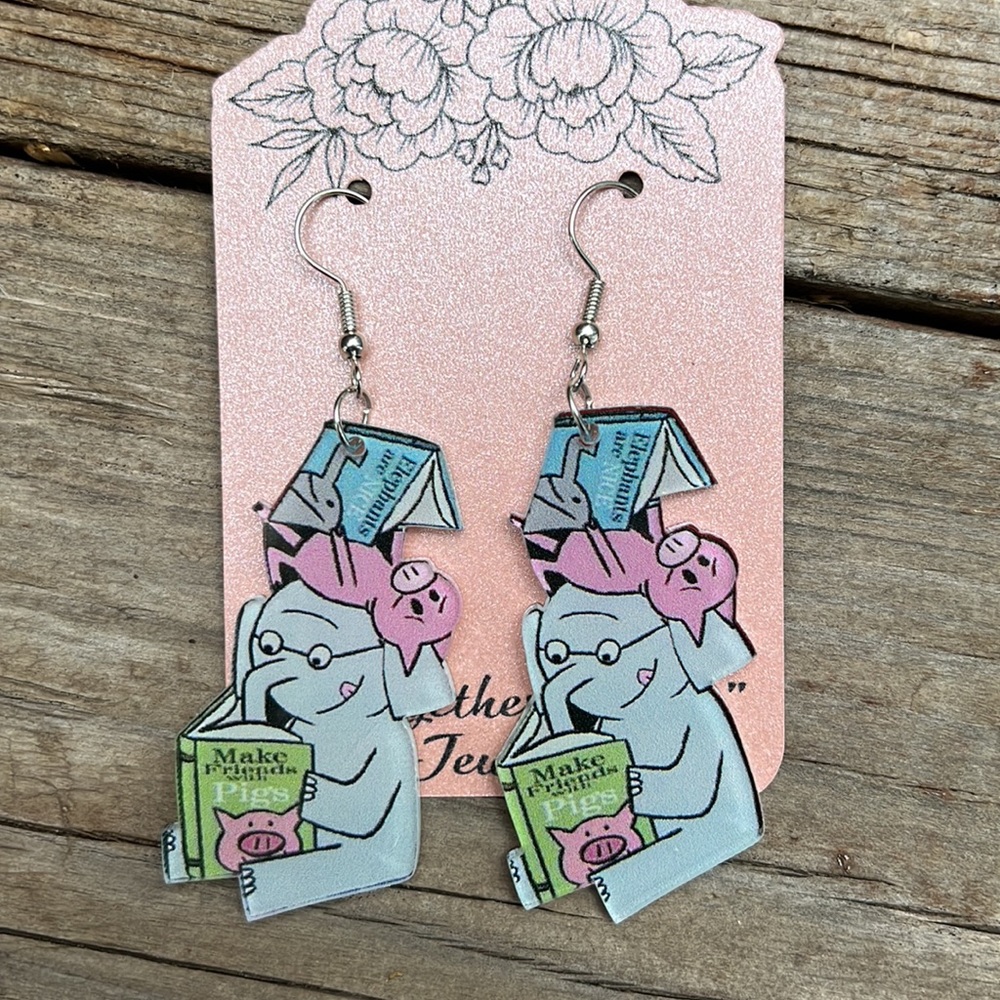 Mo Willems Piggie and Gerald Teacher Earrings - Picture 8 of 13
